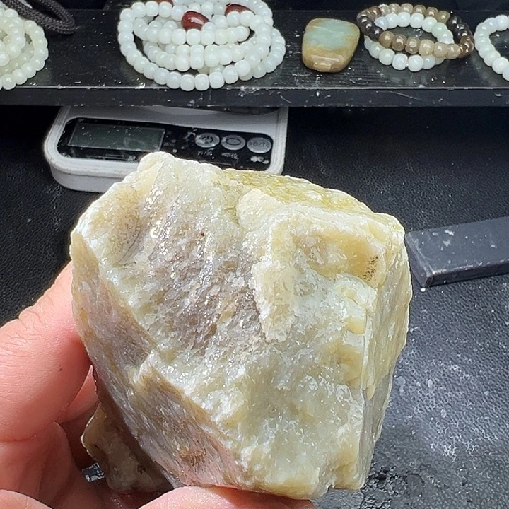 和田玉（糖玉）未镶嵌车挂