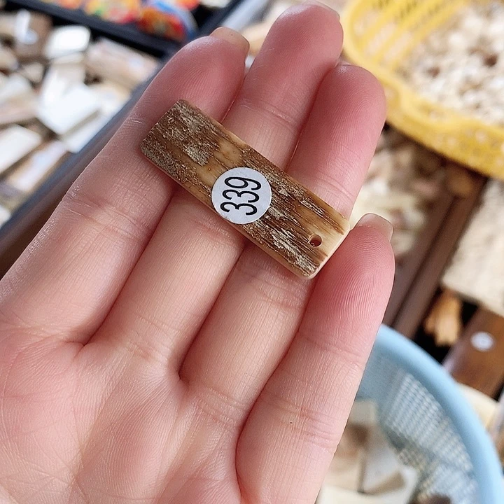 泥塑不打孔联系客服