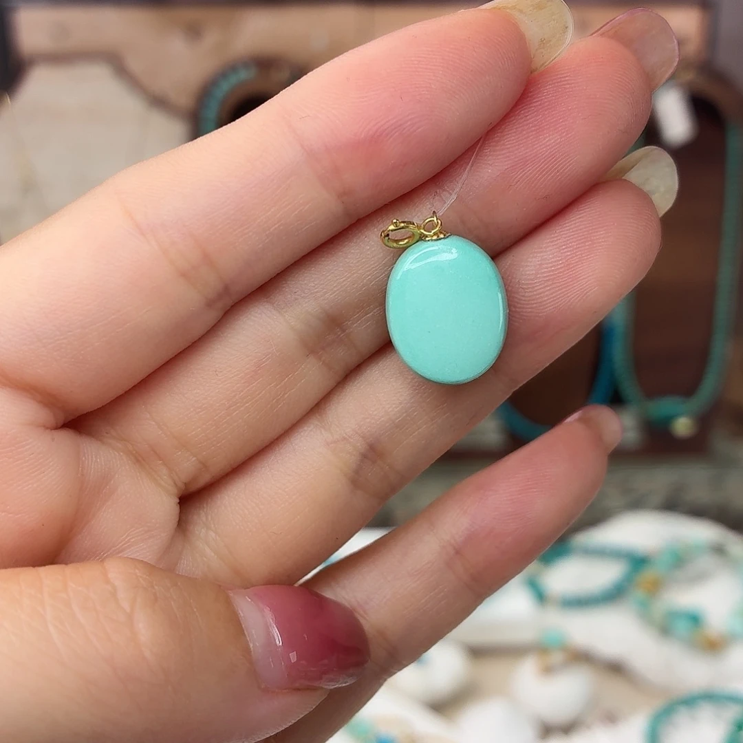 绿松石18K金镶嵌颈饰