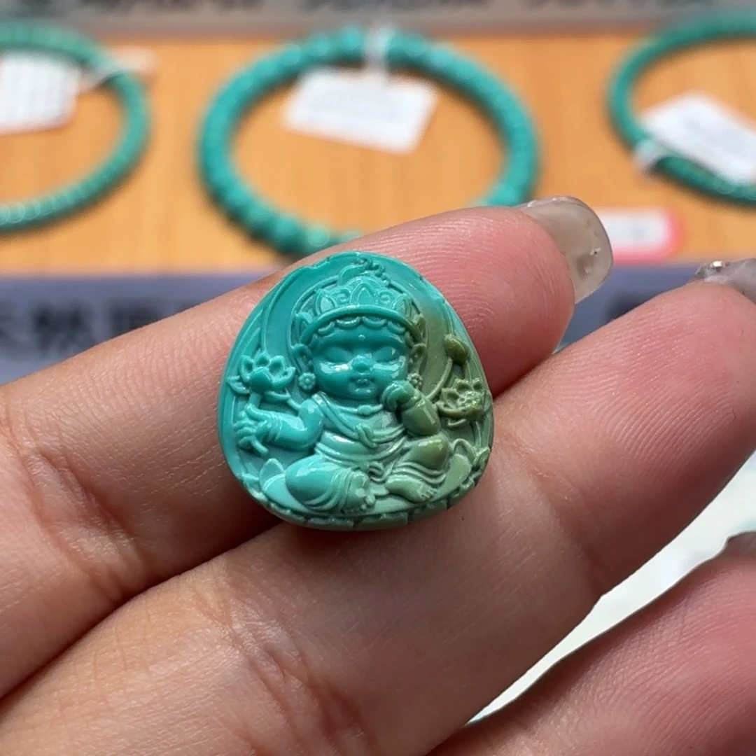 开***好绿松石未镶嵌珠宝奇石