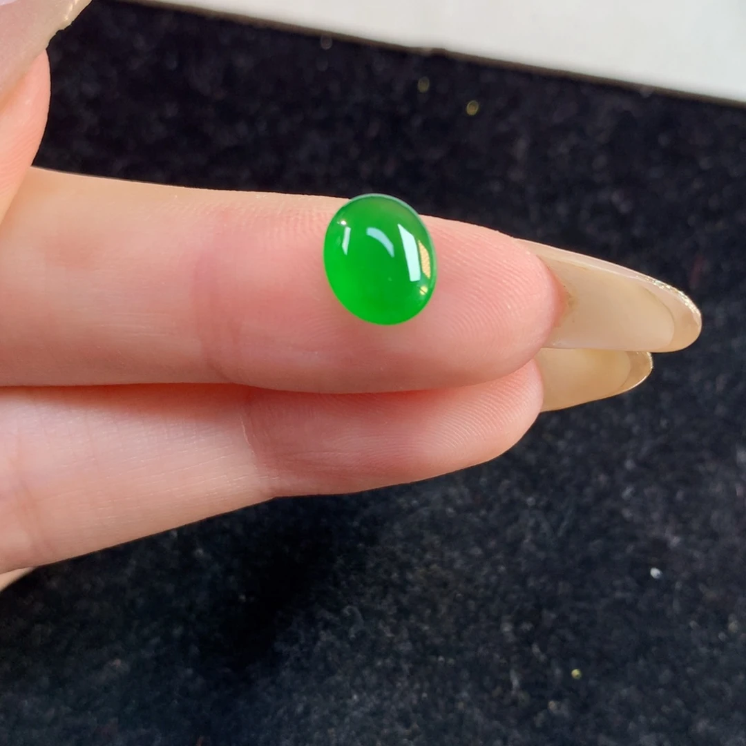 翡翠裸石9.41-7.83-3.71