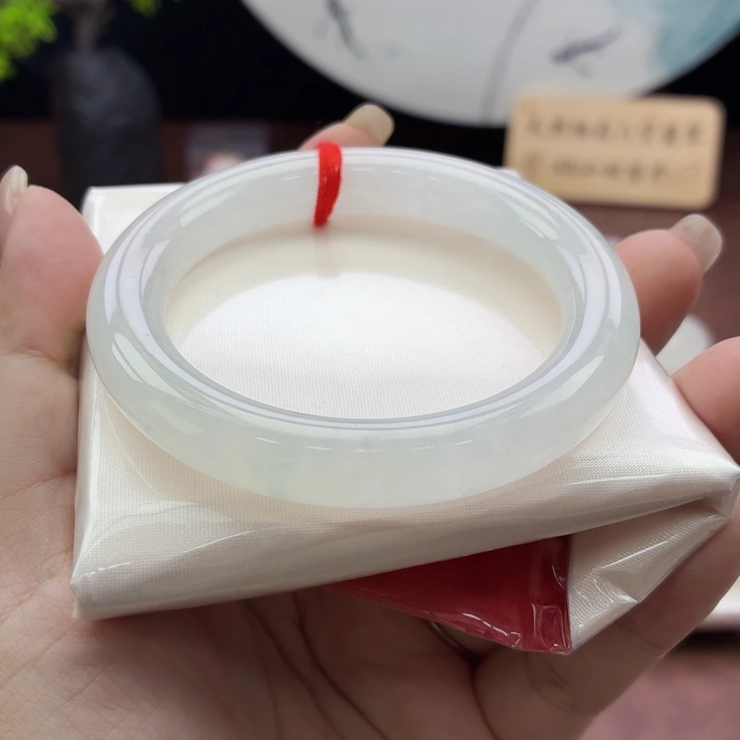 未镶嵌手镯翡翠57号白月光