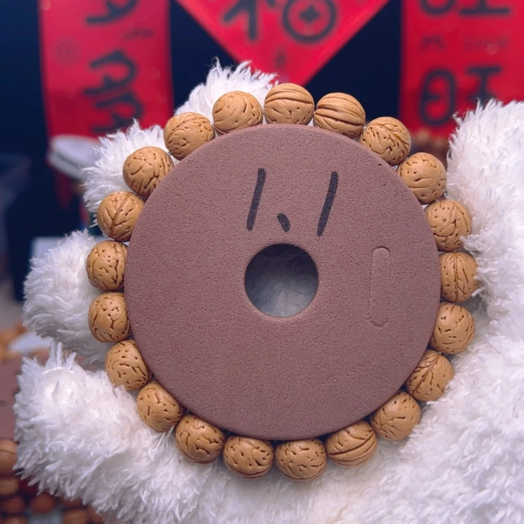 桃核手串啦**啦1.1野生小金蟾