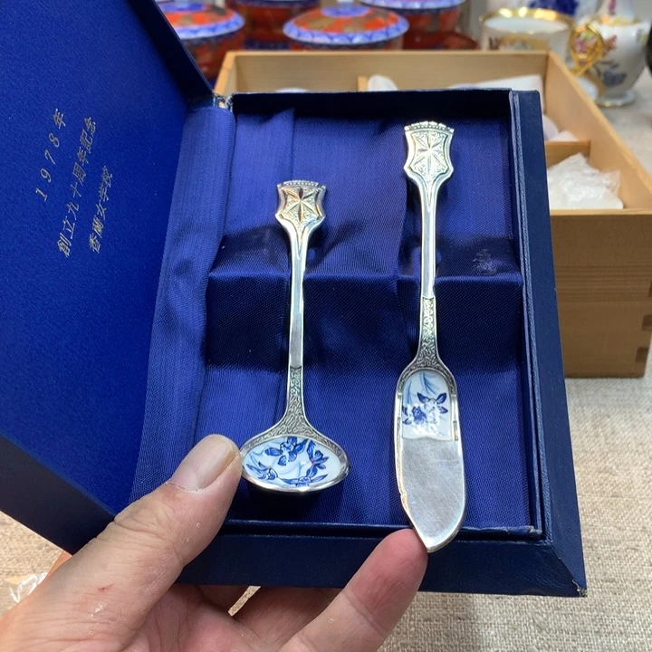 金瓷阁家的美丽瓷器