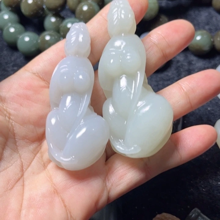 执***着手串未镶嵌和田玉