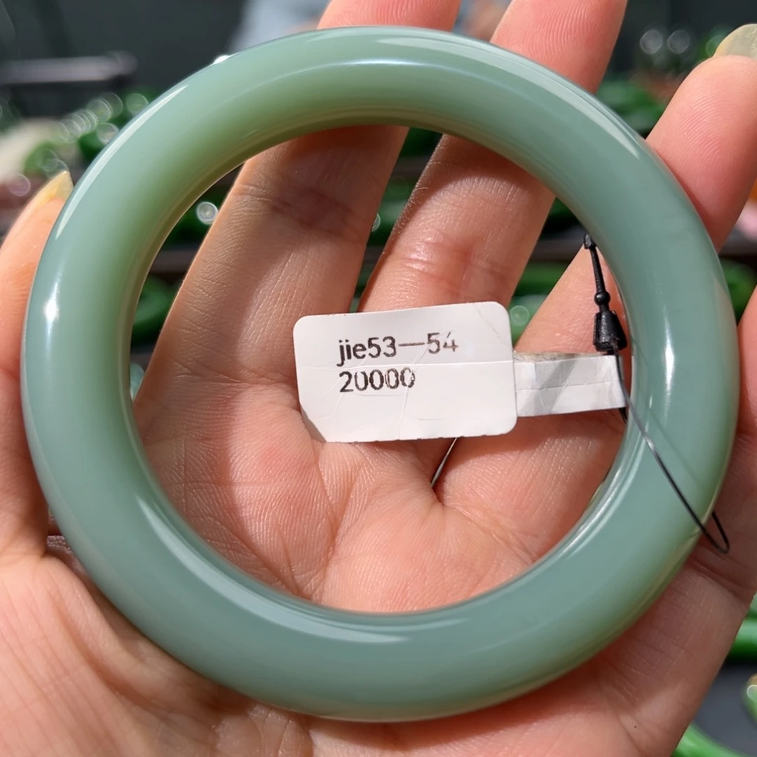 未镶嵌手镯和田玉（碧玉）