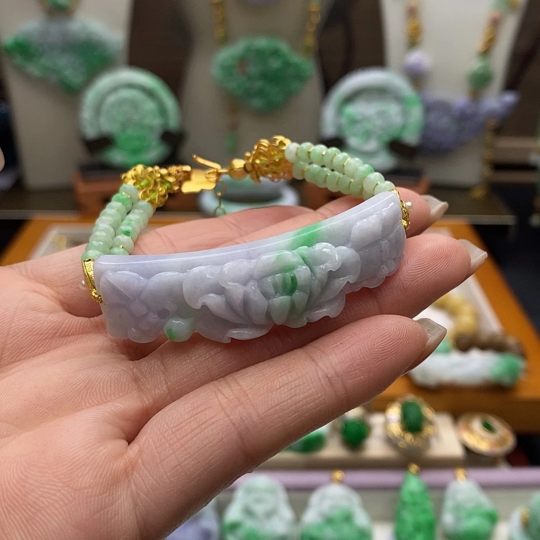 翡翠未镶嵌颈饰天然