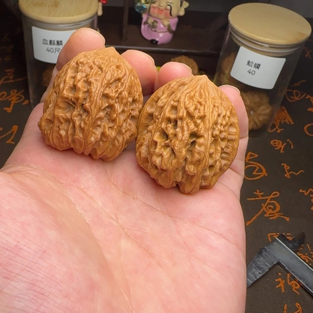 文玩核桃把件065凹底38尺