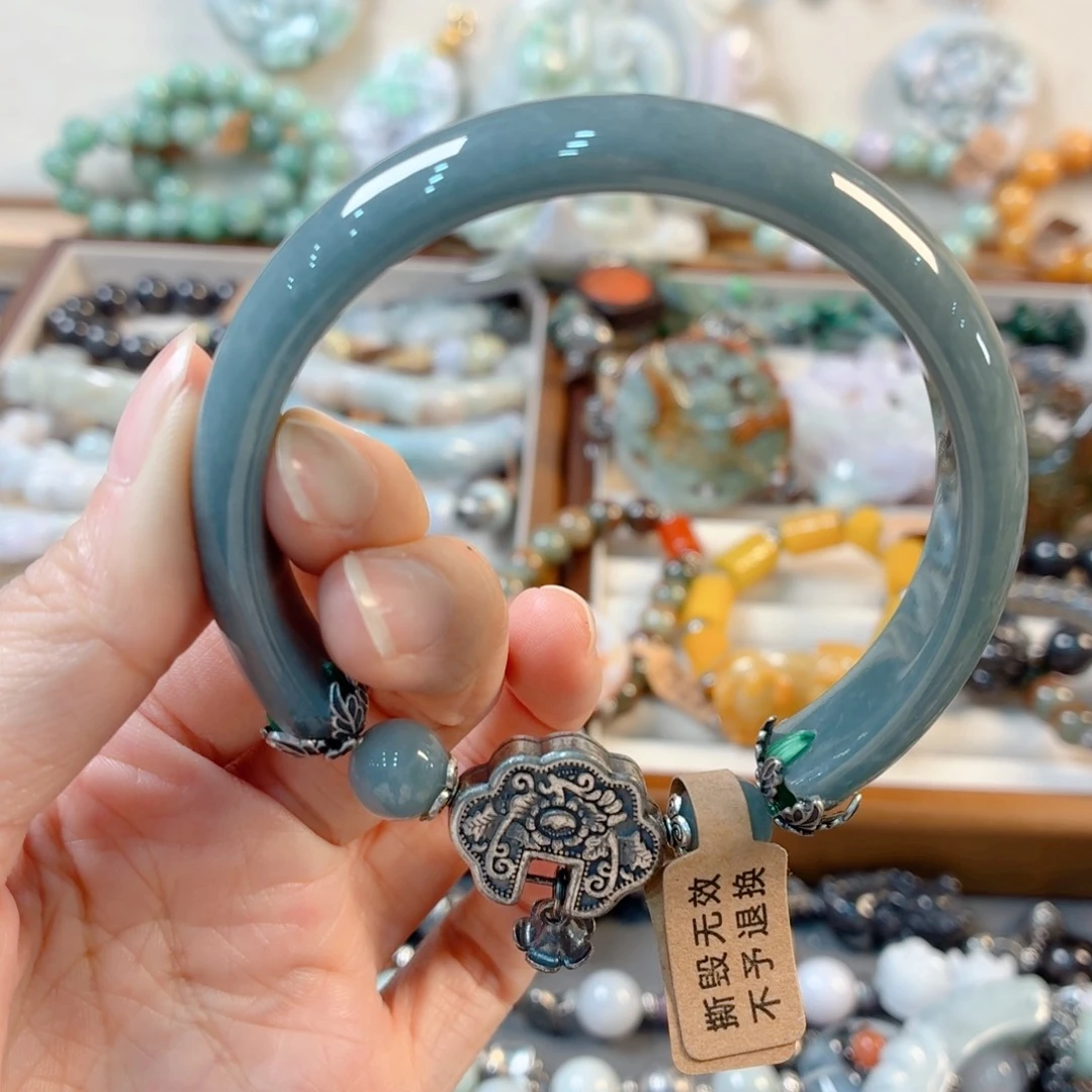 果***果手链翡翠未镶嵌手串