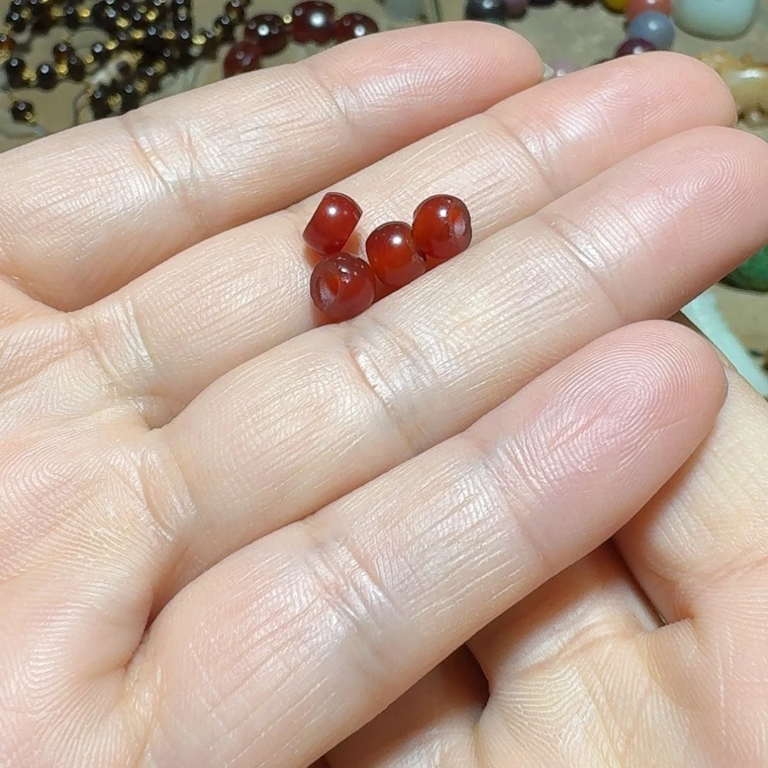 李***7玛瑙/玉髓未镶嵌车挂