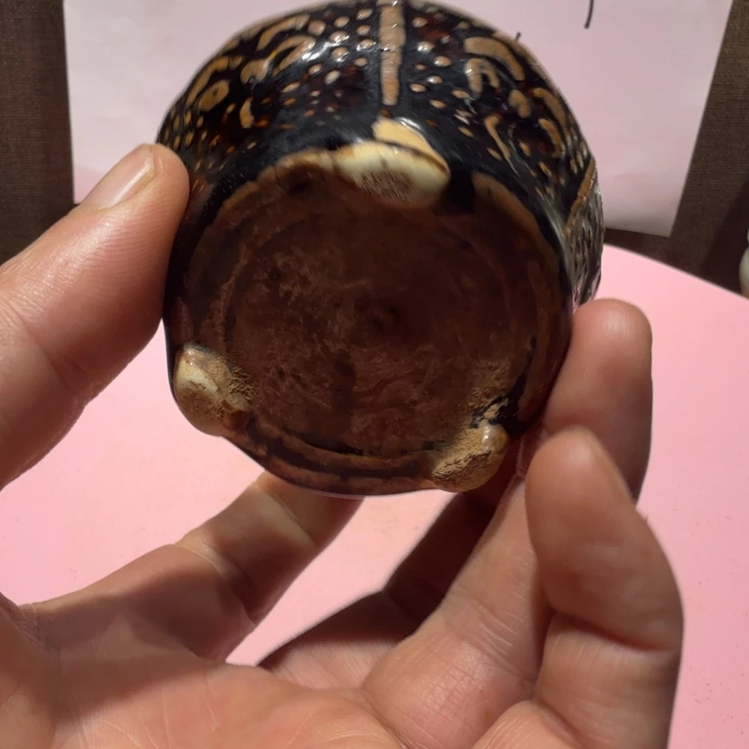 陶其他漂亮的小瓷瓶子