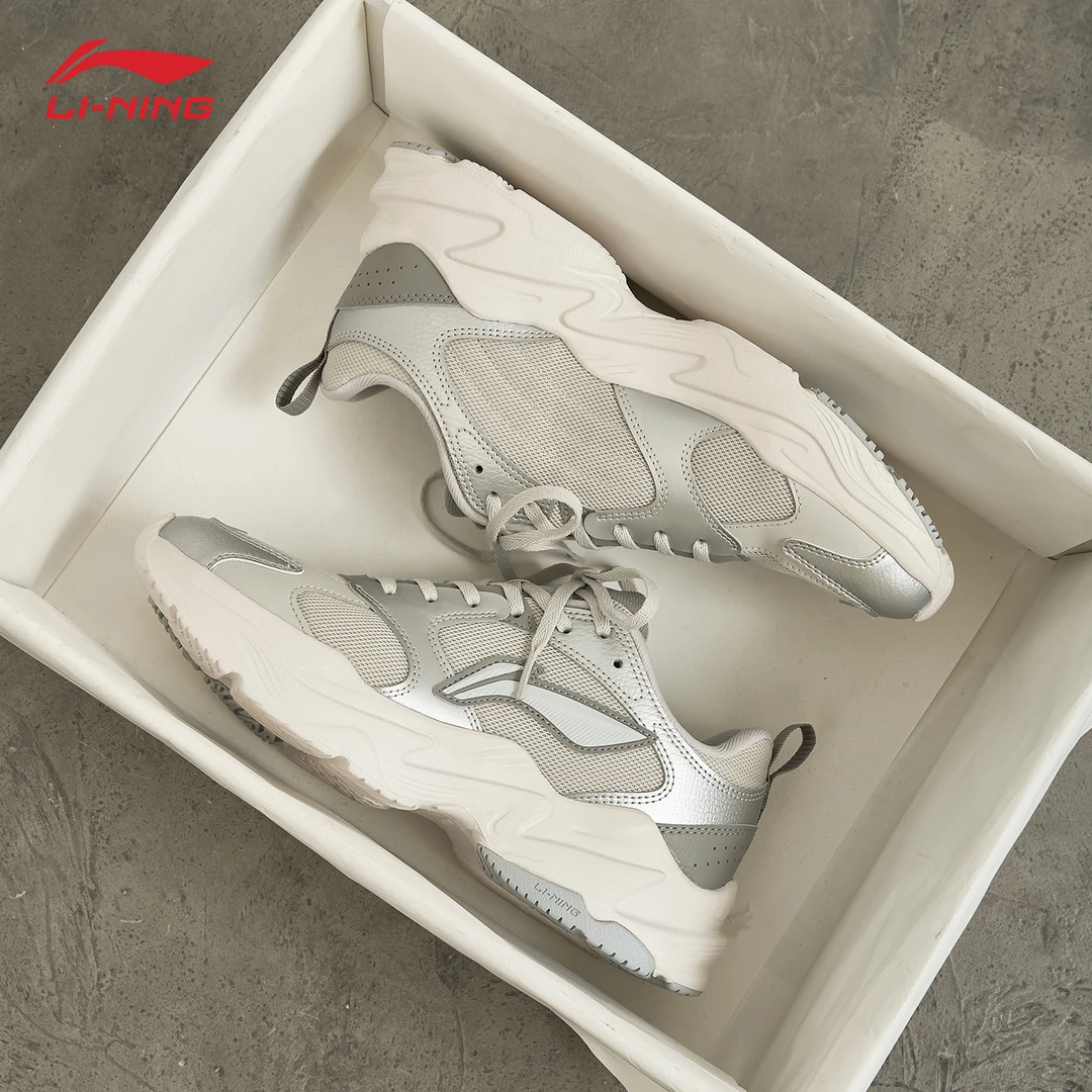 李宁脉冲男款运动鞋2025夏季银色复古老爹鞋复古百搭轻便休闲鞋