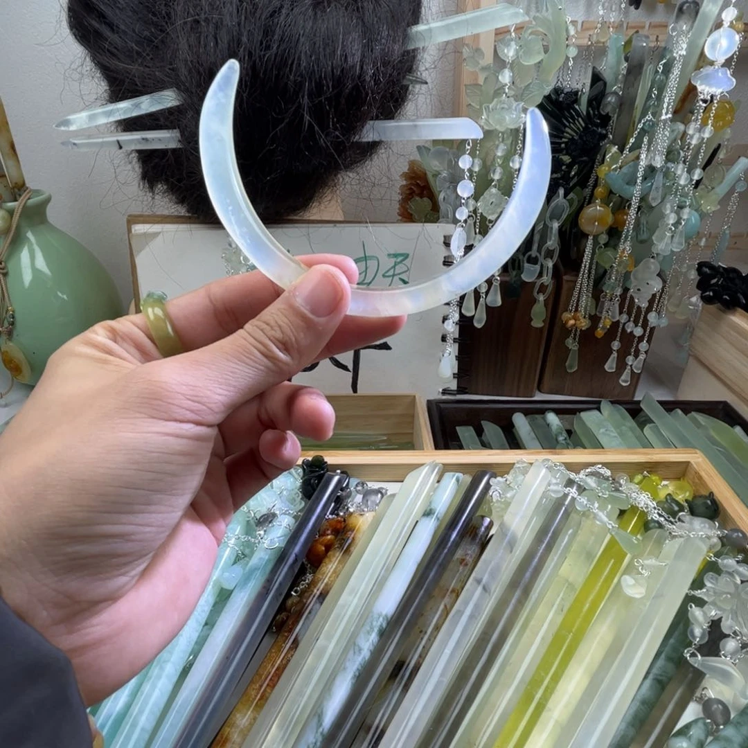 蛇纹石玉发饰未镶嵌大