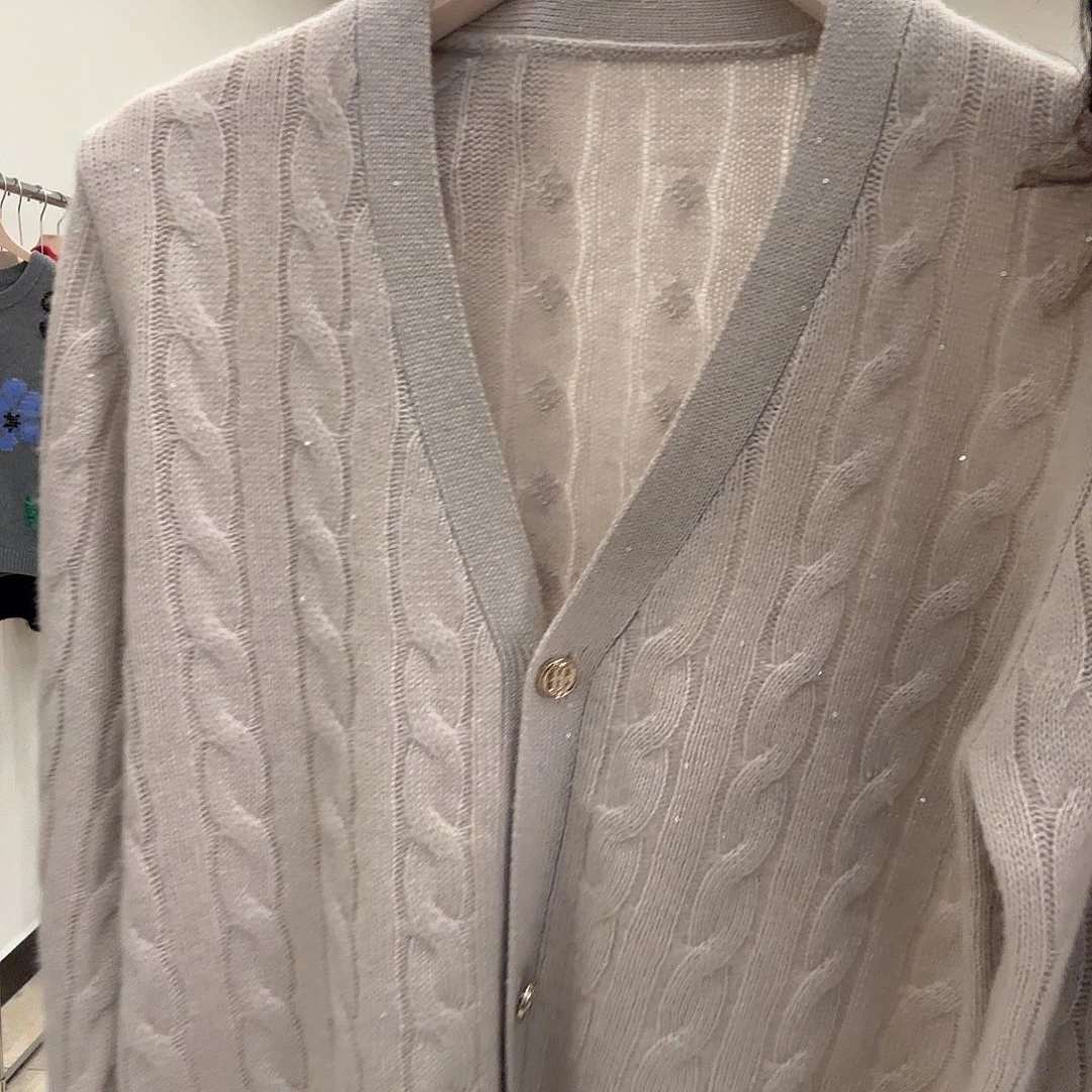 山羊绒v领开衫奶驼色