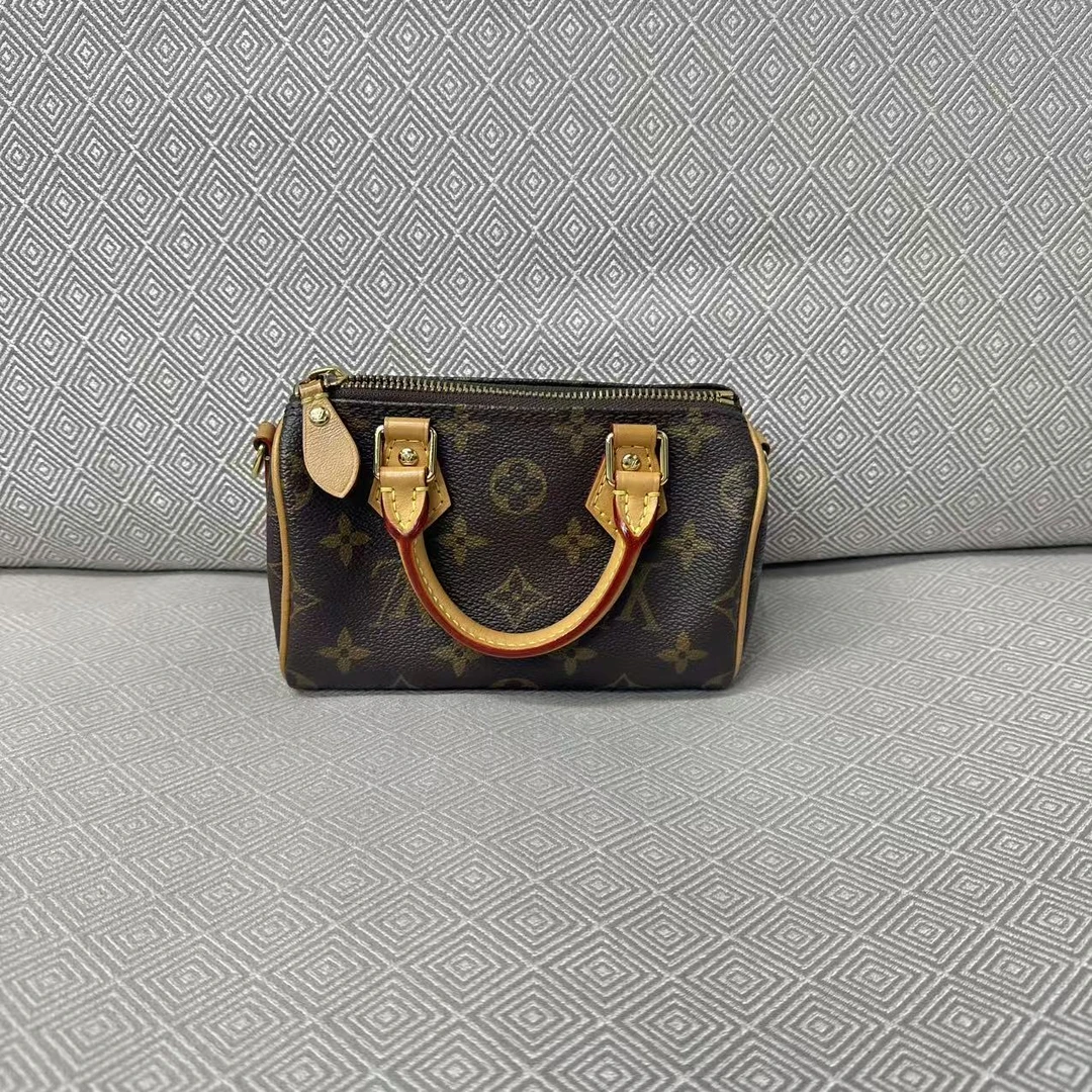 95新 LouisVuitton/路易威登 LV老花nano speedy斜挎包y j007