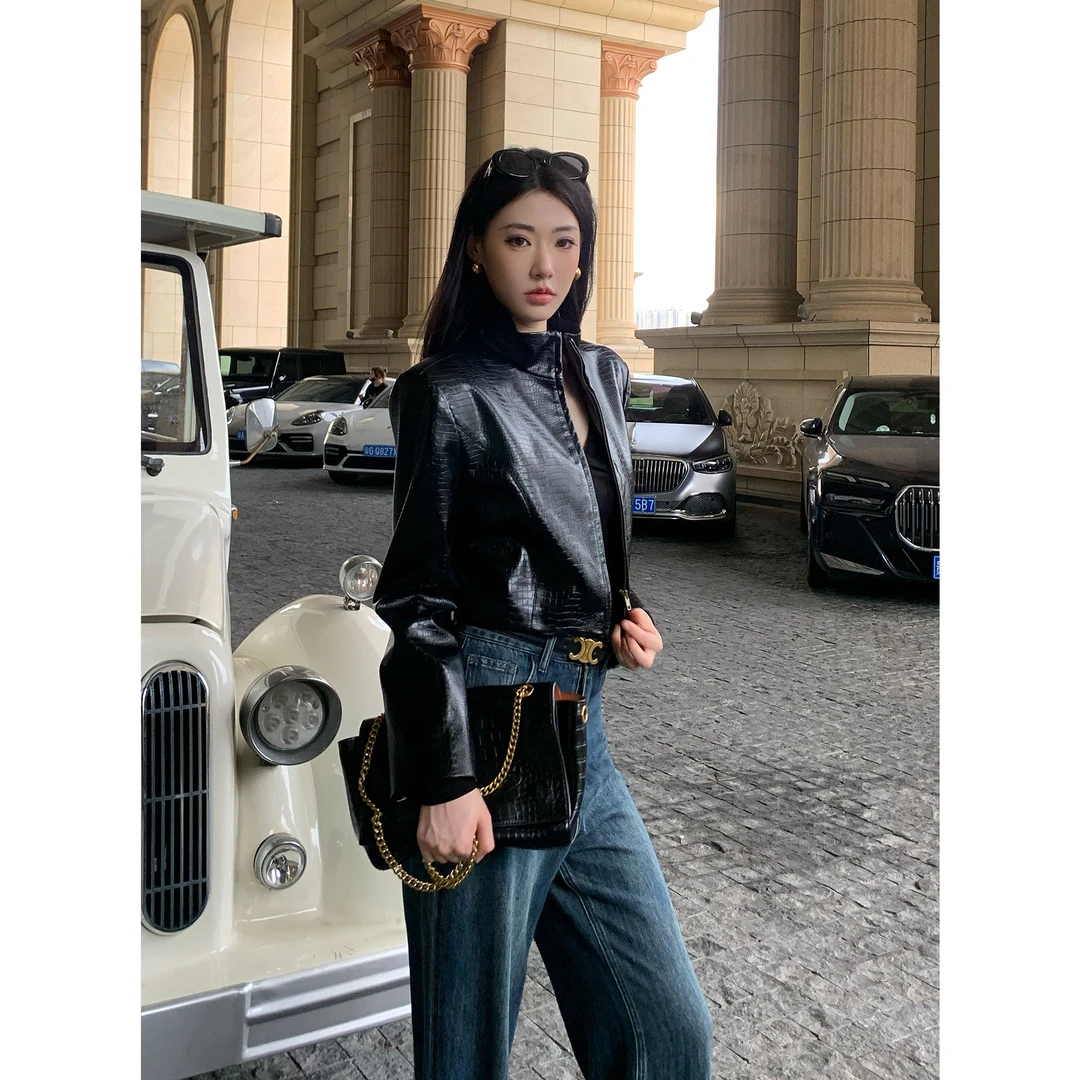 JIJINQI秋款高级感百搭长袖短上衣设计感修身皮衣外套JC09WZXL246