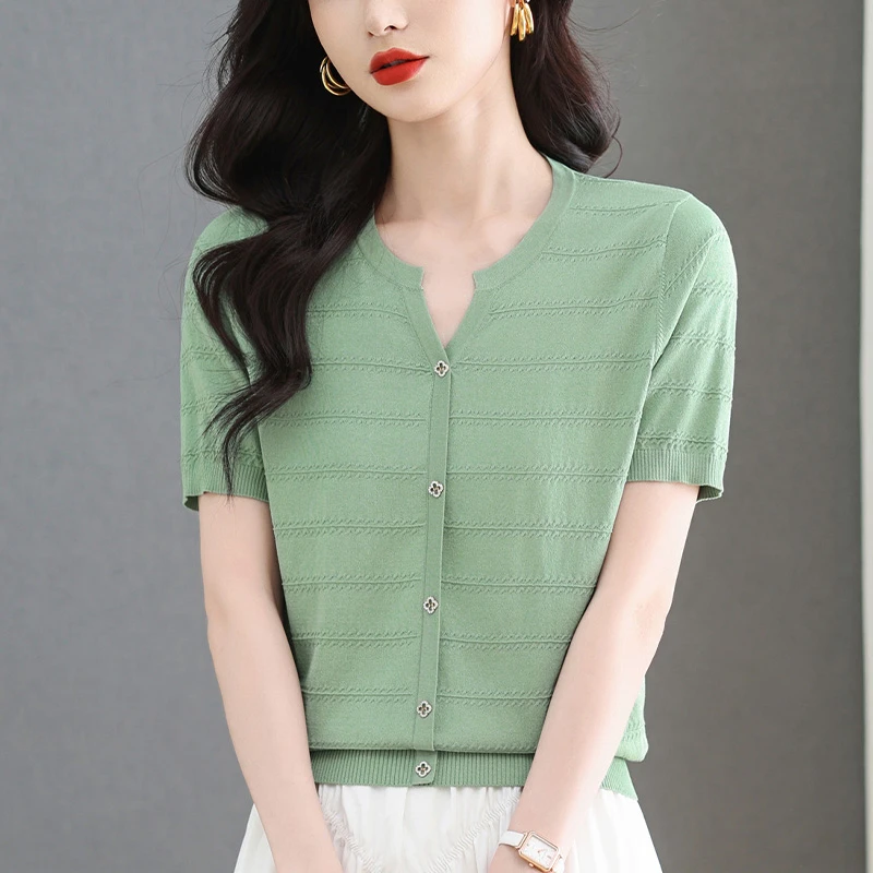 冰丝针织衫短袖t恤女夏季2025新款宽松胖mm大码遮肚子条纹V领上衣