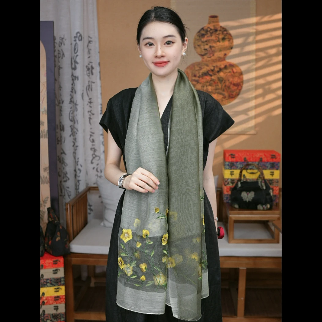 （迎新 刺绣绿）洋气百搭丝巾女新款高级感装饰领巾披肩