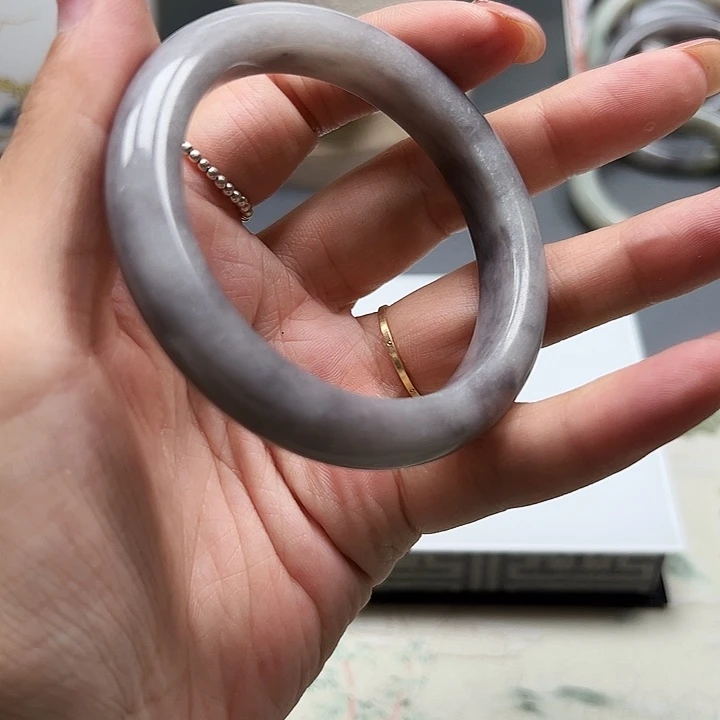 和田玉手镯未镶嵌71