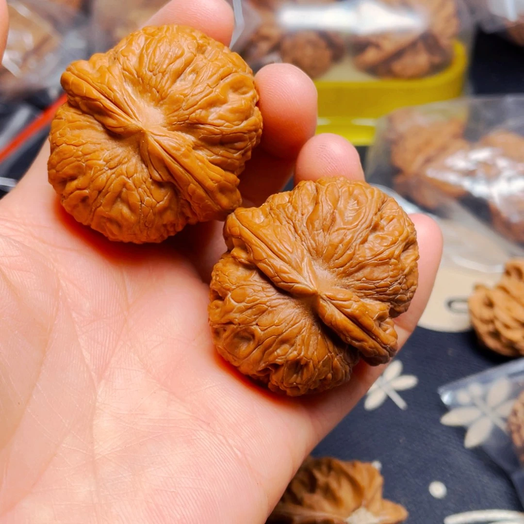 吊坠文玩核桃色差元宝