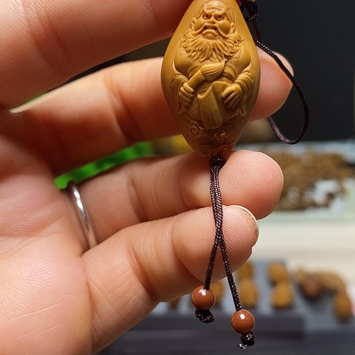 橄榄核吊坠橄榄球赛