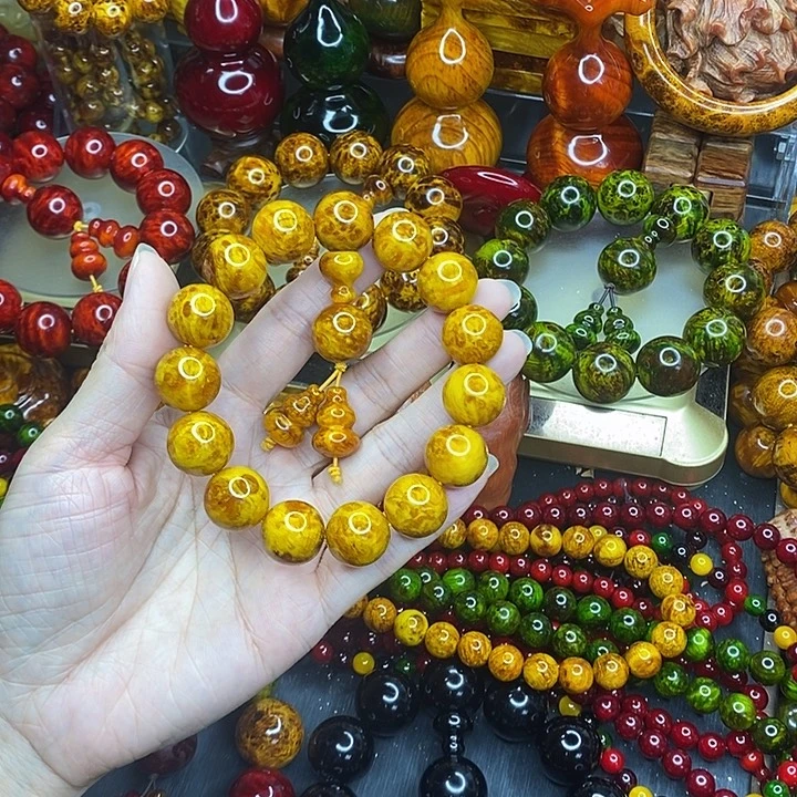 松木琥珀木文玩手串