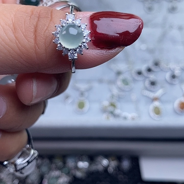 未镶嵌戒指翡翠糯*子缅甸