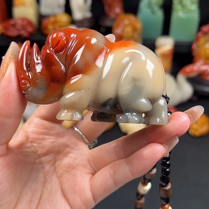 寿山石高山水冻石