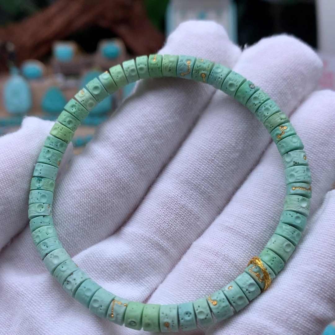 绿松石精品配饰未镶嵌