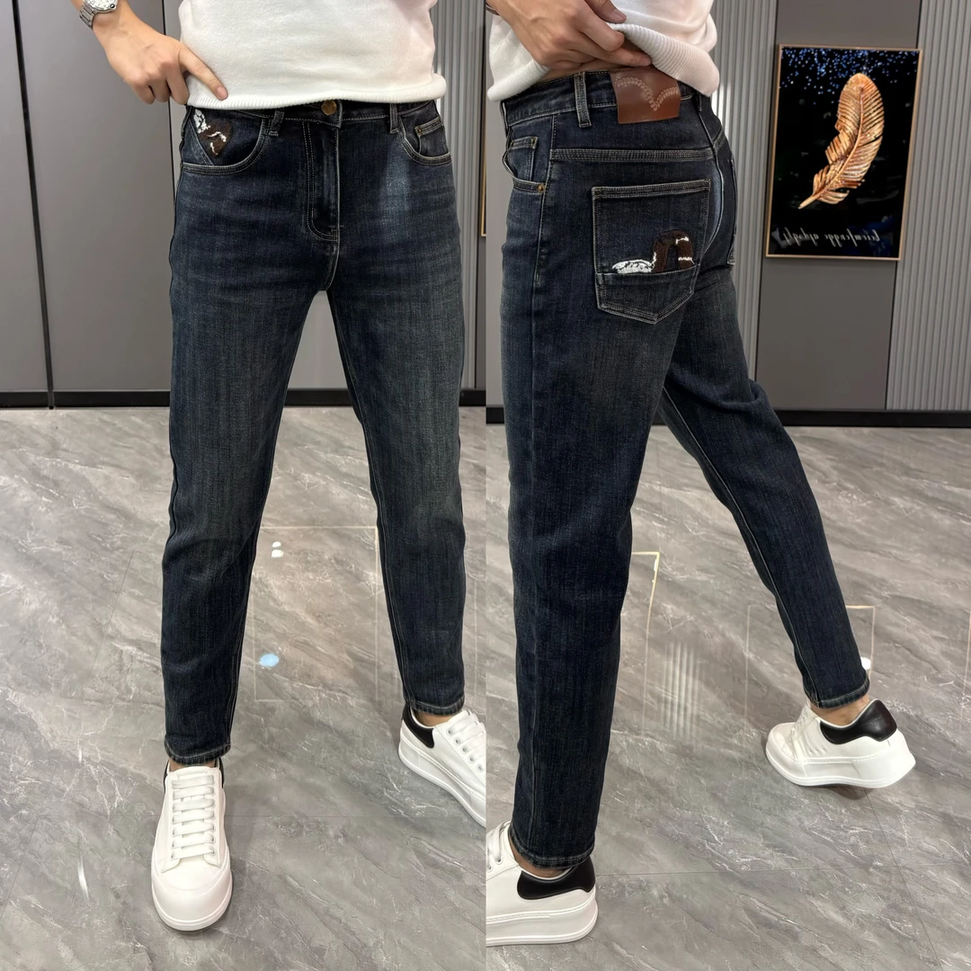 牛仔裤男款简约做旧小脚裤男修身百搭男士牛仔裤时尚显瘦新款男裤