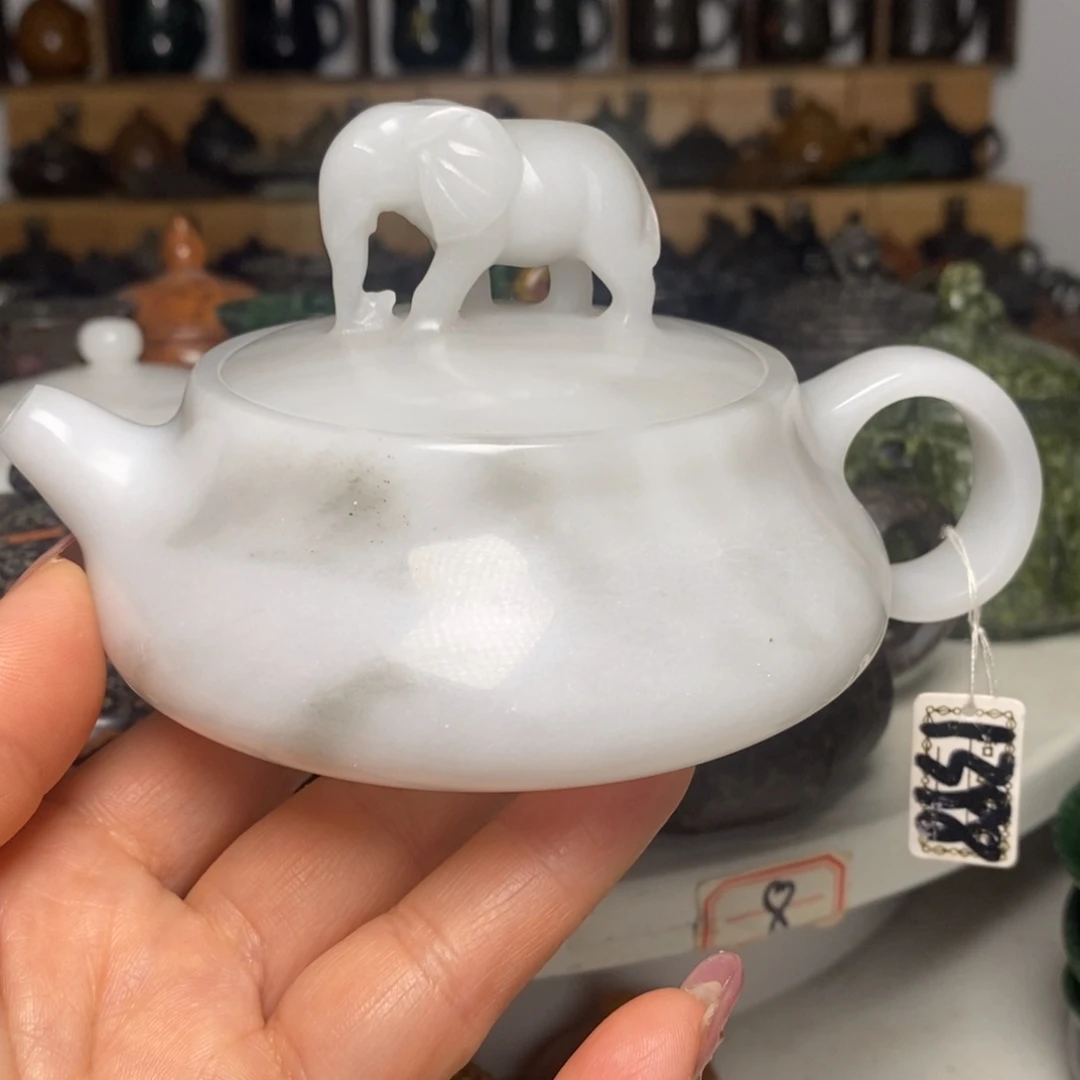 新疆料高品吉象如意壶180cc