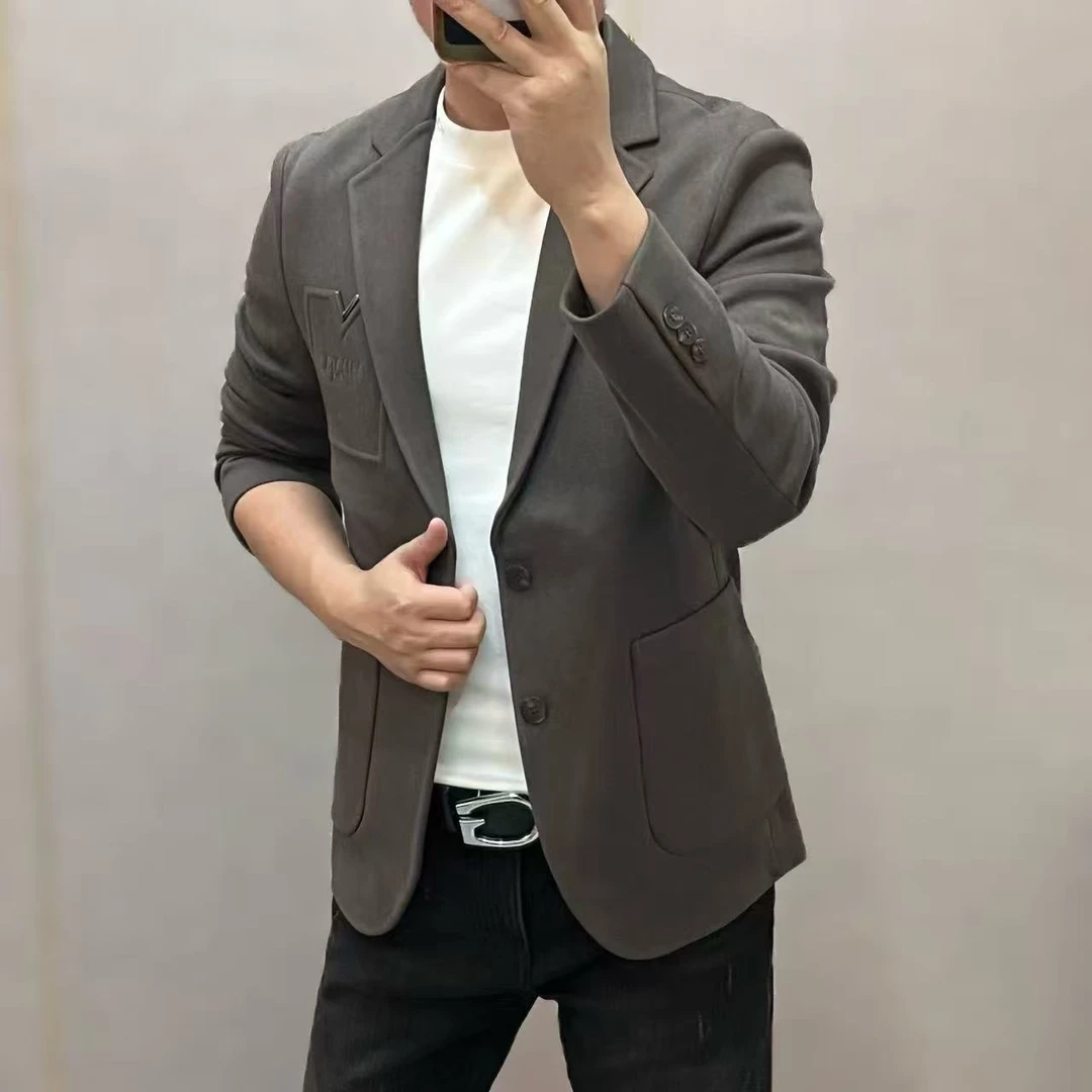 新款高端时尚百搭简约纯色拼接口袋高品质男士西服2558