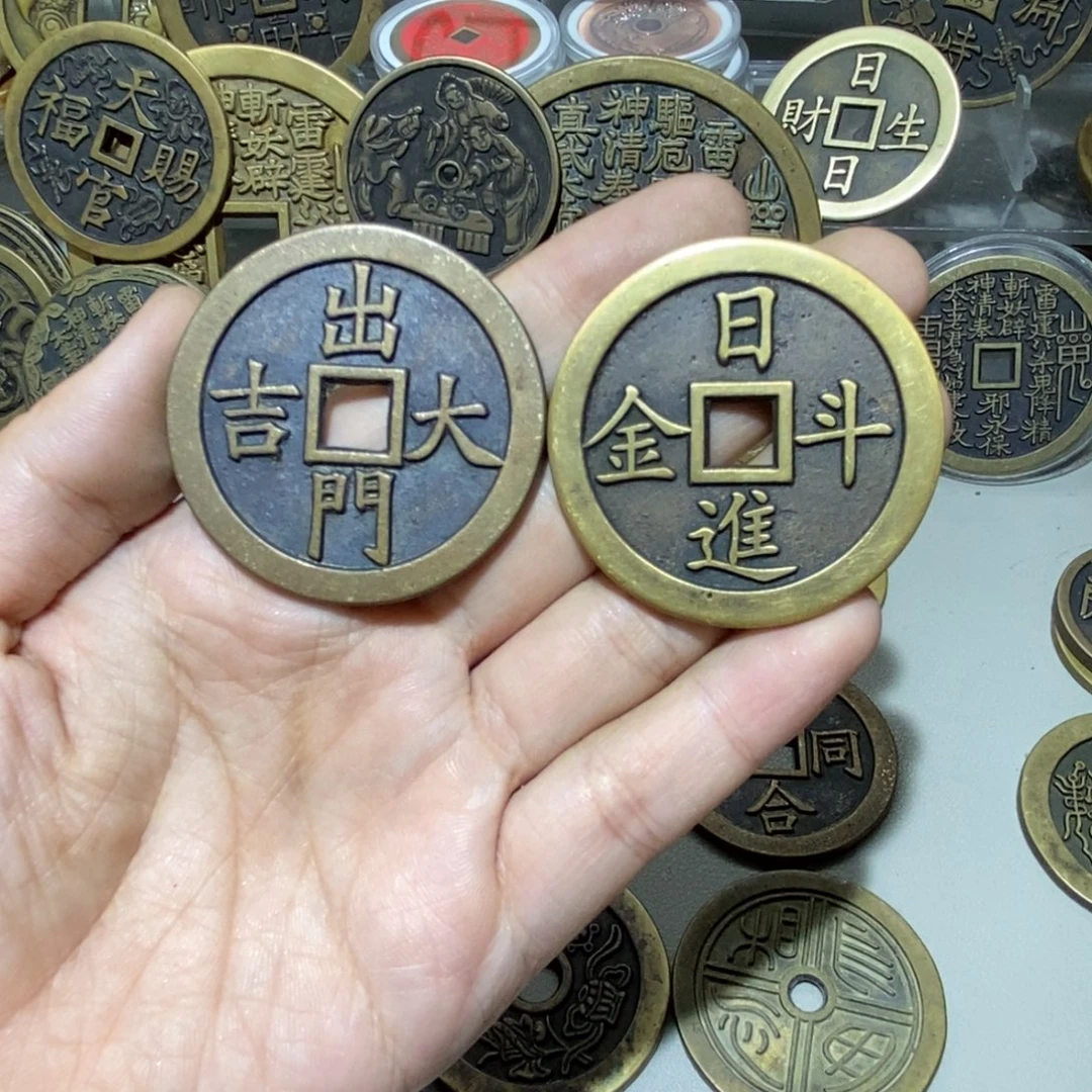 铜翻砂铸造现代工艺品