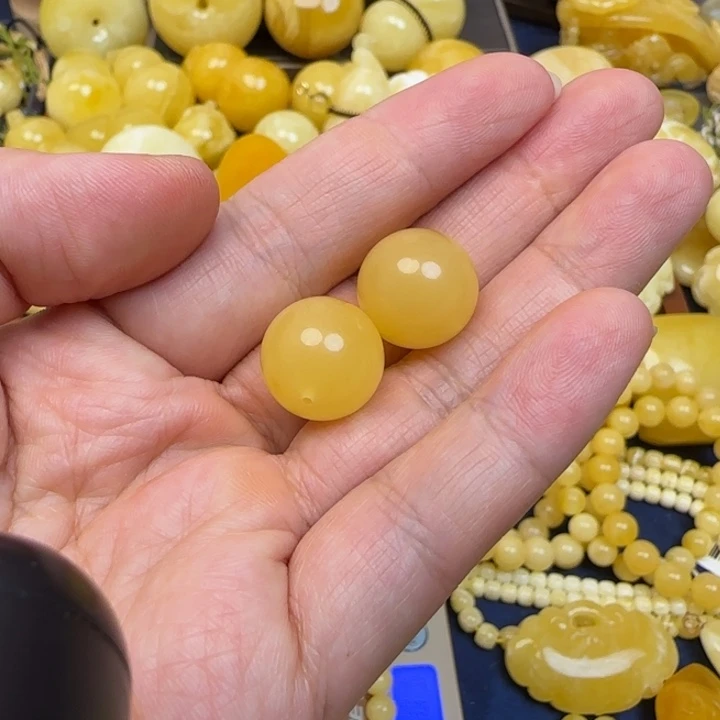 老***翁未镶嵌颈饰蜜蜡天然蜜蜡
