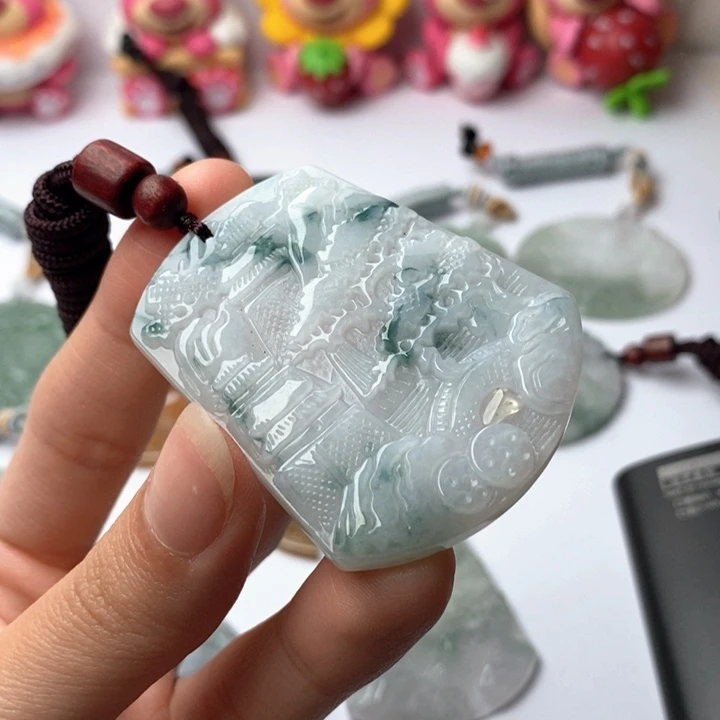 翡翠未镶嵌颈饰翡翠