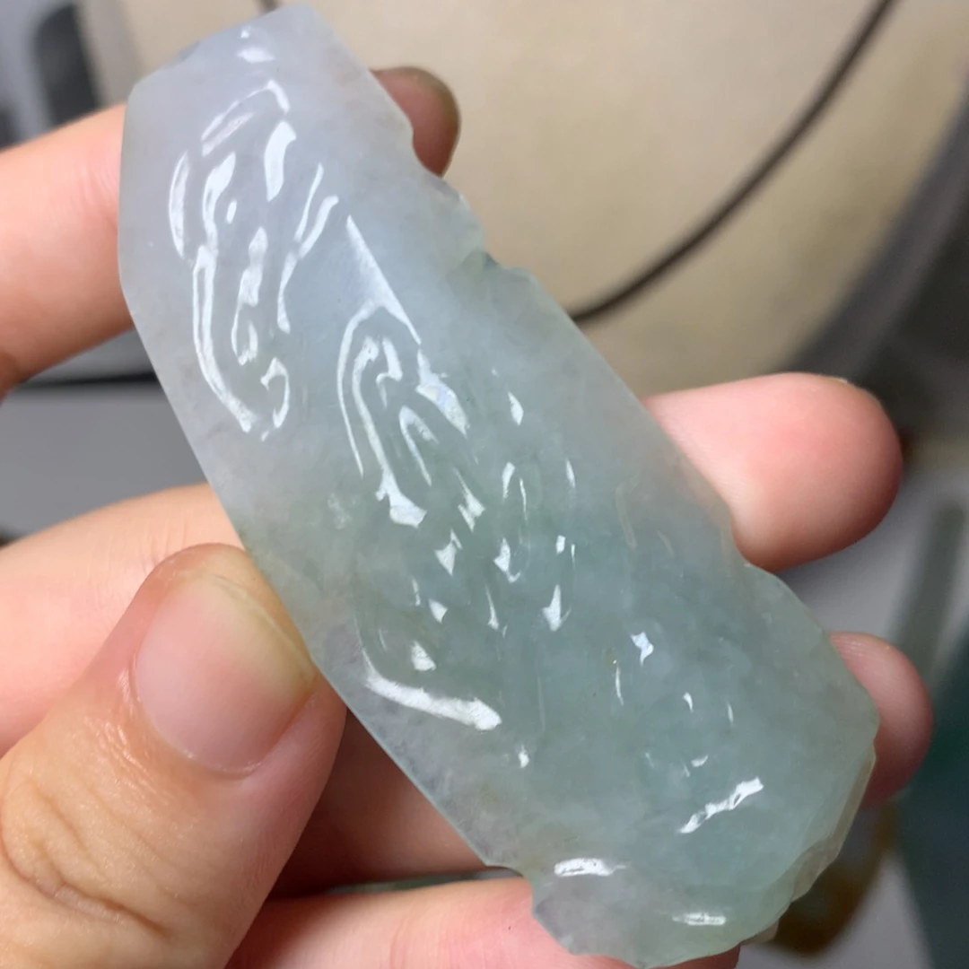 翡翠未镶嵌颈饰吊坠