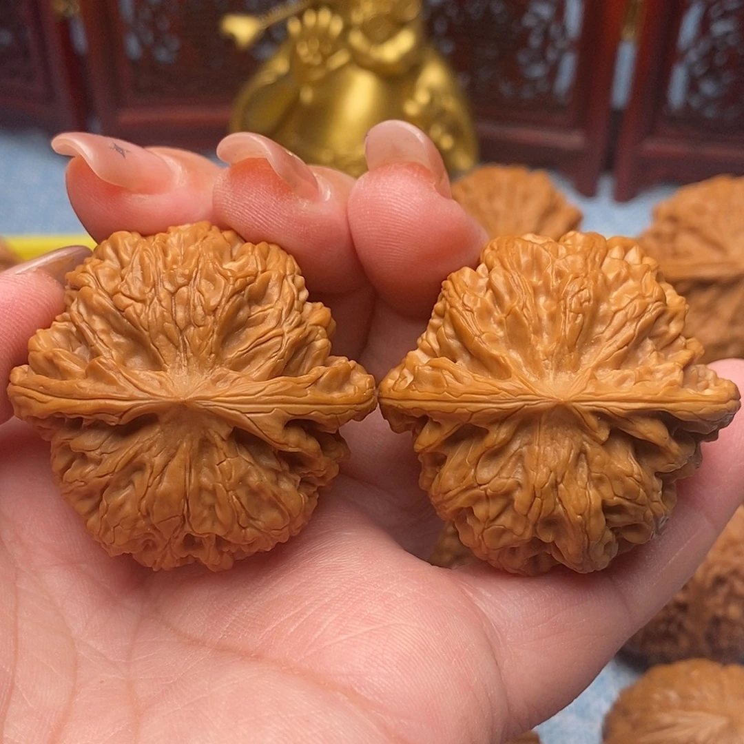 文玩核桃把件40.8精品苹果园