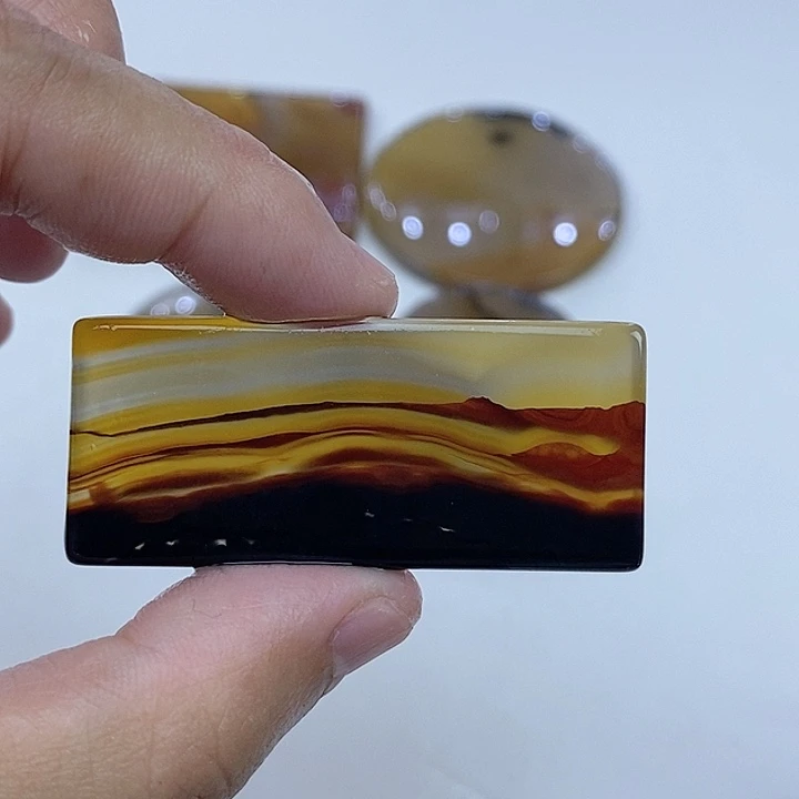 玛瑙/玉髓未镶嵌珠宝半成品