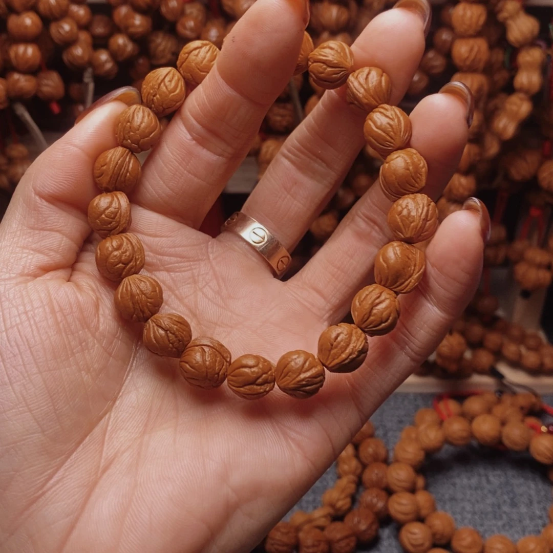 桃核吊坠龙纹桃枭