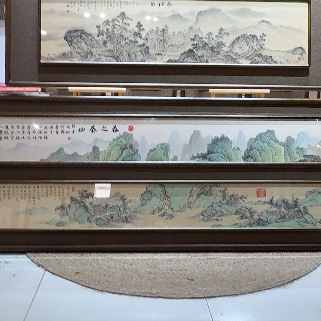 国画真人手绘作品