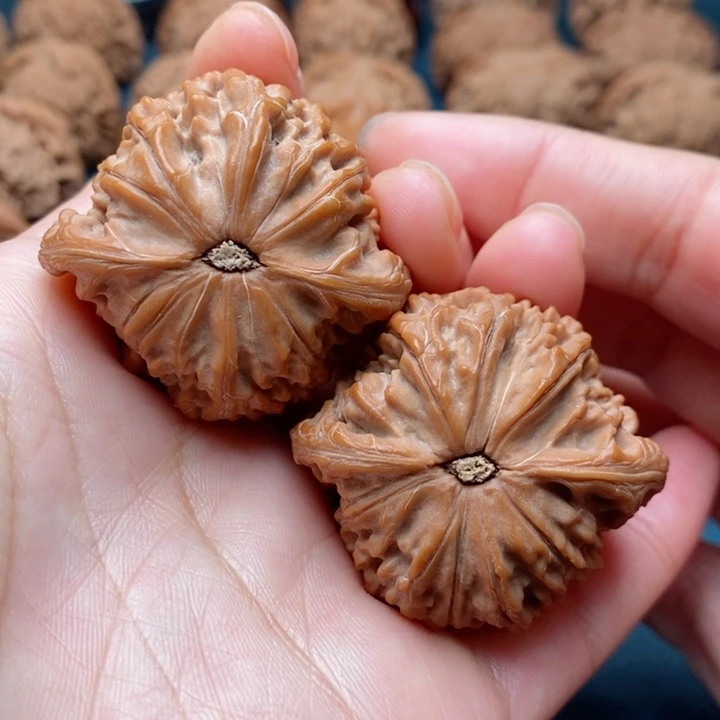 文玩核桃把件优**械41磨盘