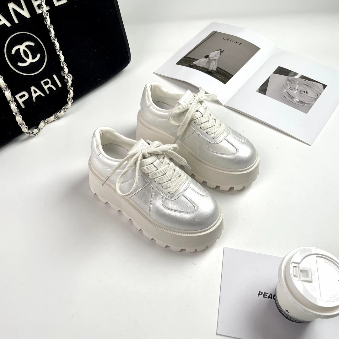 小小苏沙尘暴2.0德训网红潮休闲鞋增高白色透气女百搭:XDXA528