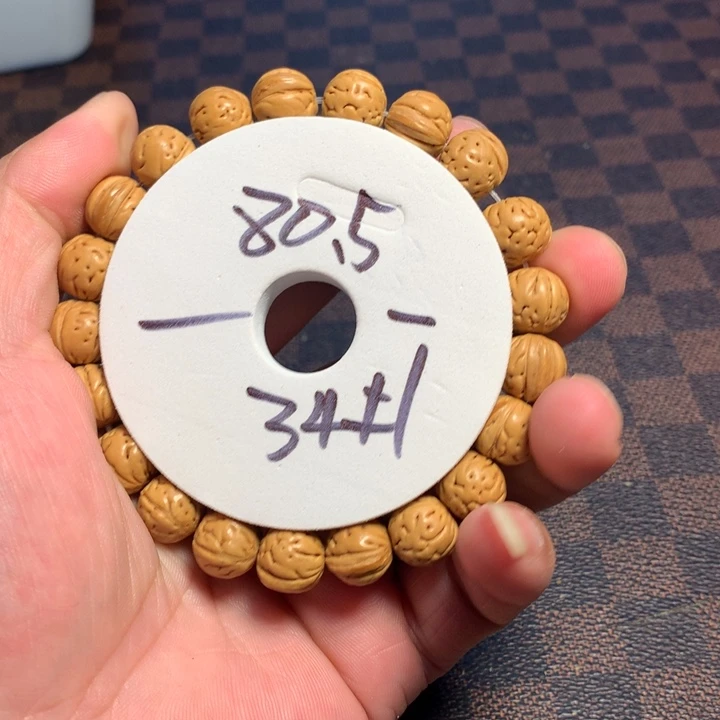 手串桃核34号啦啦啦