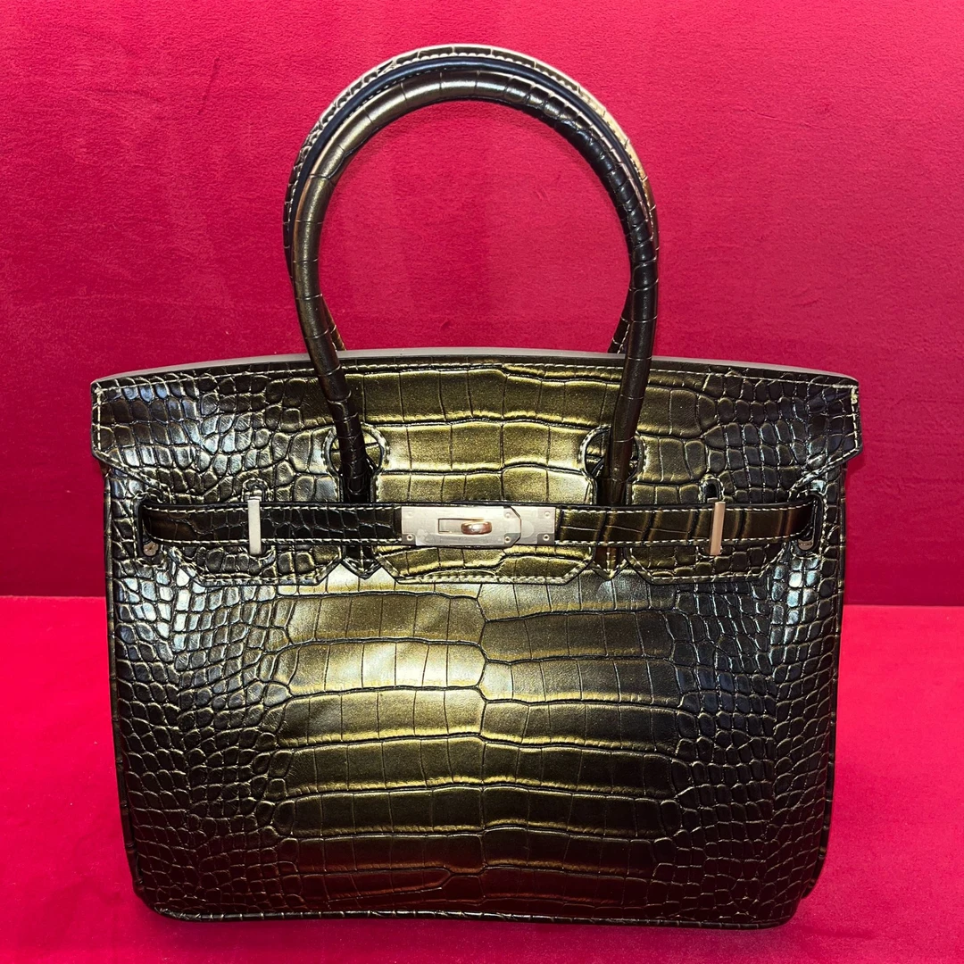 (亮牌灯点关注才可以拍)单肩斜手提包气质手提包肩包经典轻奢时尚