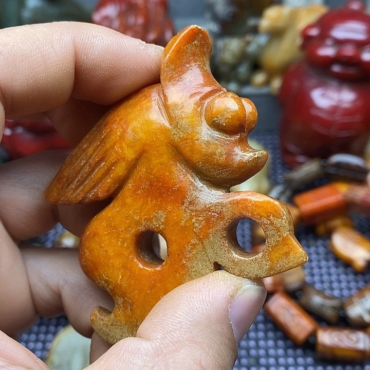 未镶嵌蛇纹石玉颈饰