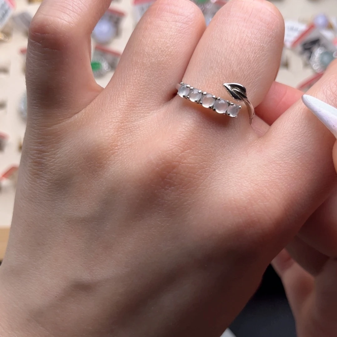 翡翠戒指银S925镶嵌66888