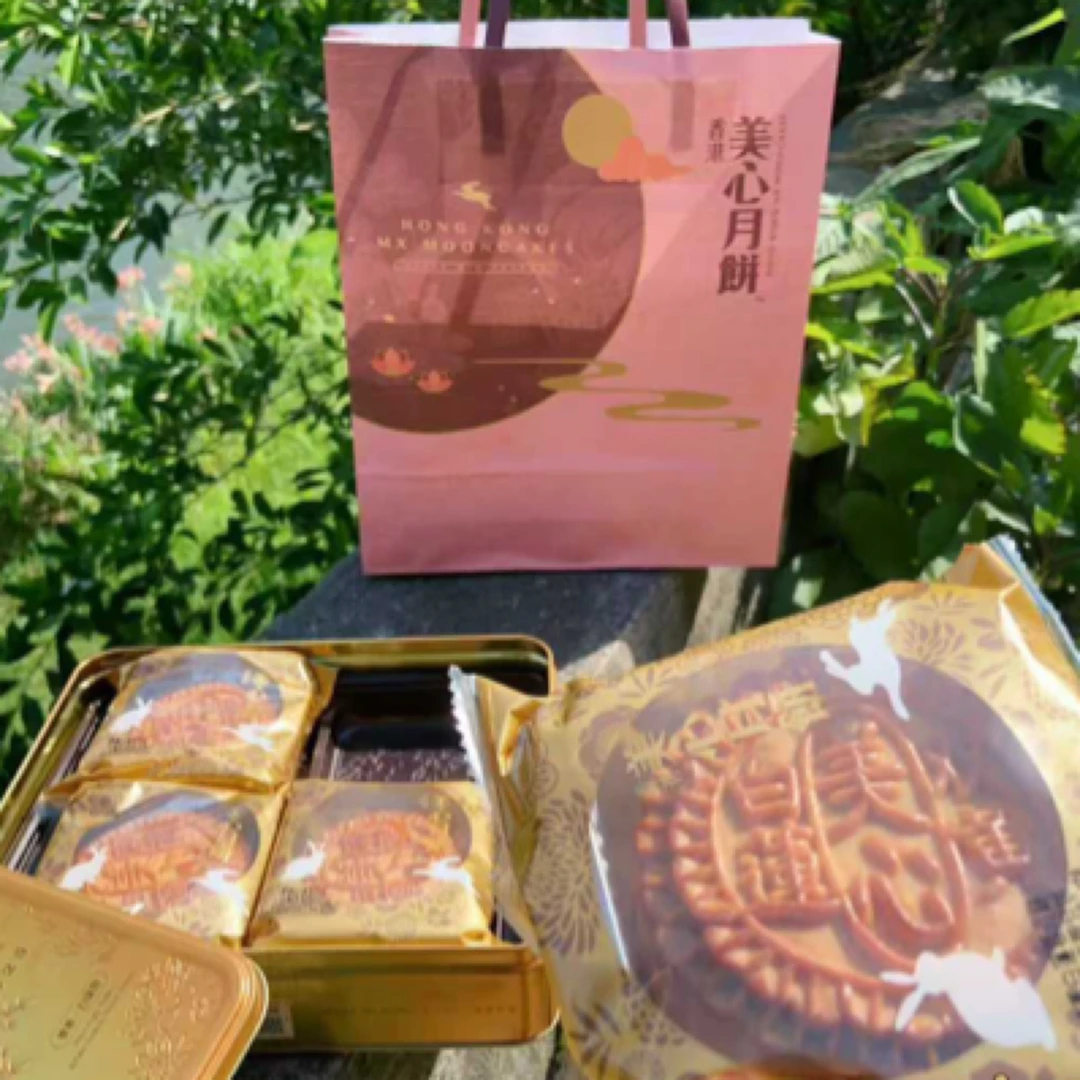 美心·双黄莲蓉月饼，来自双黄+白莲蓉带来的快乐