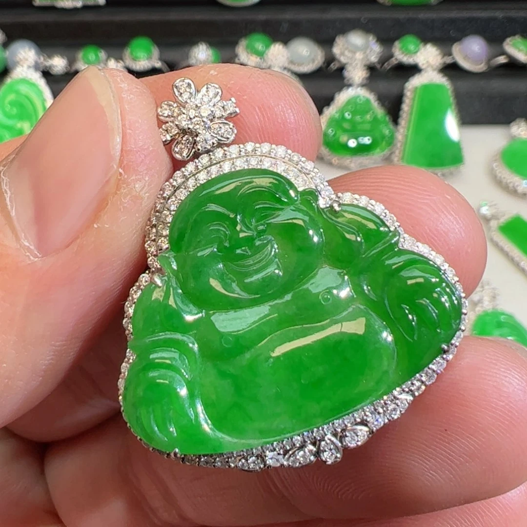 翡翠吊坠(不含链)18K金镶嵌