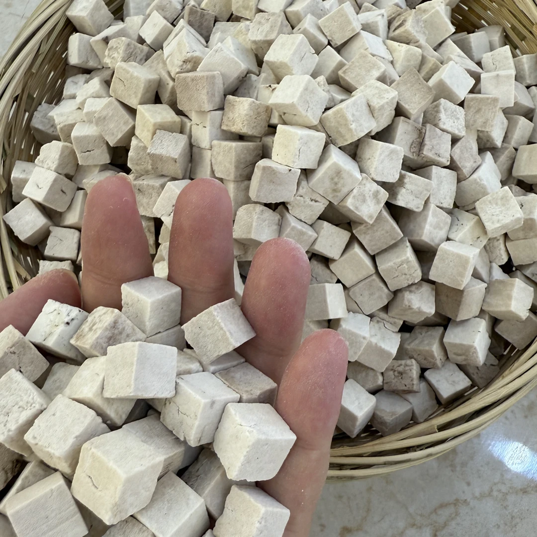 精品无硫茯苓中心块