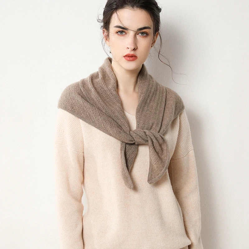 06正品 纯山羊绒 女秋冬季三角巾披肩围巾围脖 护颈椎护肩膀保暖